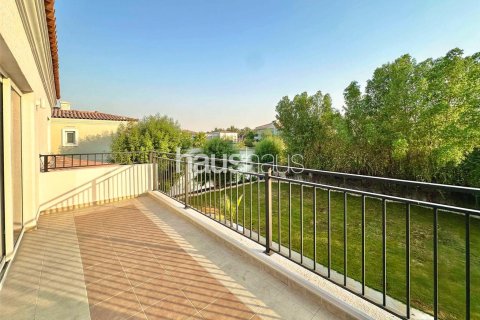 Купить виллу в Дубай Инвестмент Парке, Дубай: 5 спален, 577м², № 43488 - фото 15