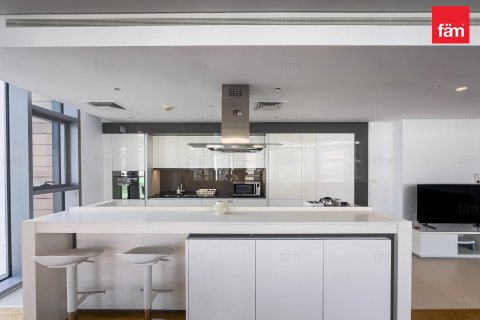 Apartment in Dubai 2 bedrooms, 153.7 sq.m. № 53409 - photo 11