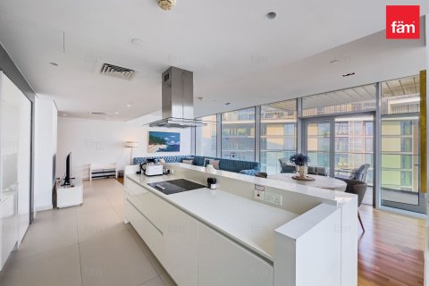 Apartment in Dubai 2 bedrooms, 153.7 sq.m. № 53409 - photo 9