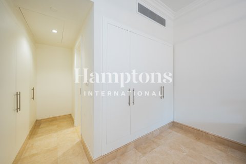 Townhouse in FIVE Palm Jumeirah, Palm Jumeirah, Dubai 3 bedrooms, 463.44940259 sq.m. № 85224 - photo 4