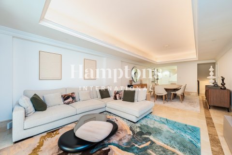 Townhouse in FIVE Palm Jumeirah, Palm Jumeirah, Dubai 3 bedrooms, 463.449 sq.m. № 85224