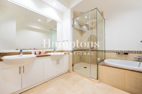 Townhouse in FIVE Palm Jumeirah, Palm Jumeirah, Dubai 3 bedrooms, 463.44940259 sq.m. № 85224 - photo 29