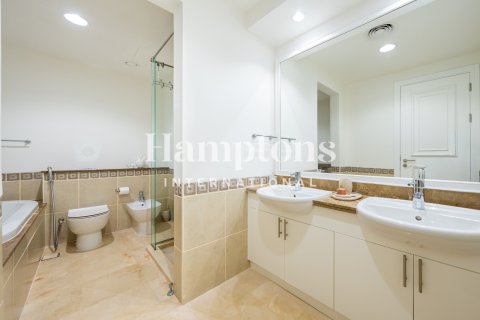 Townhouse in FIVE Palm Jumeirah, Palm Jumeirah, Dubai 3 bedrooms, 463.44940259 sq.m. № 85224 - photo 5