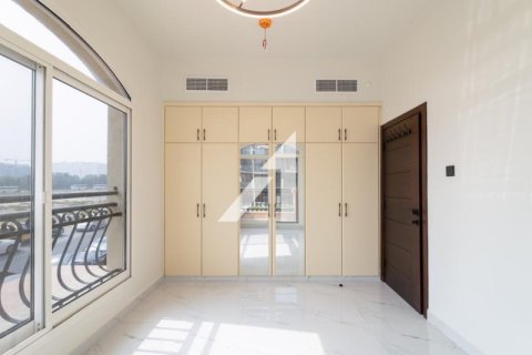 Villa en Diamond Views, Jumeirah Village Circle, Dubai, 5 dormitorios, 285.4 m², № 11823 - foto 10