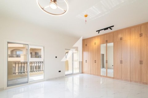 Villa en Diamond Views, Jumeirah Village Circle, Dubai, 5 dormitorios, 285.4 m², № 11823 - foto 7