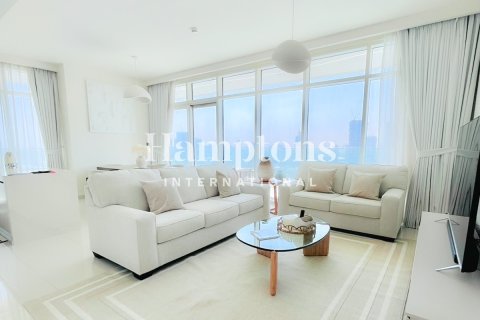 Apartment in Dubai Harbour, Dubai 3 bedrooms, 177.90924500 sq.m. № 113400 - photo 2
