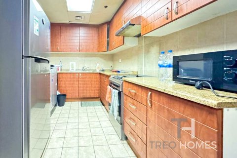 Appartement à Jumeirah Lake Towers, Dubai, 2 chambres, 122 m², № 14120 - photo 2