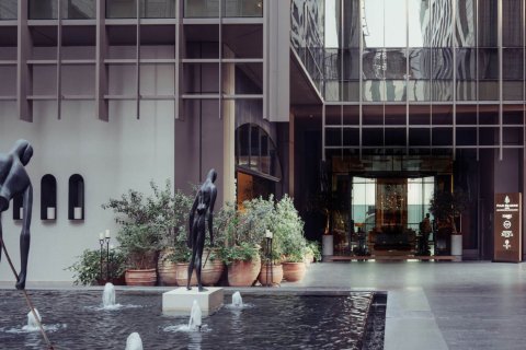 Apartment in DIFC, Dubai 3 bedrooms, 475 sq.m. № 104013 - photo 7