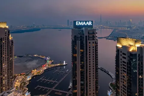 Купить квартиру в Dubai Healthcare City, Дубай: студию, 63м², № 54228 - фото 1