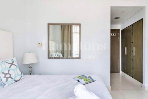 Apartamento en Downtown Dubai (Downtown Burj Dubai), Dubai, 2 dormitorios, 120.49983615 m², № 63754 - foto 14