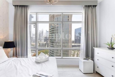 Apartamento en Downtown Dubai (Downtown Burj Dubai), Dubai, 2 dormitorios, 120.49983615 m², № 63754 - foto 2
