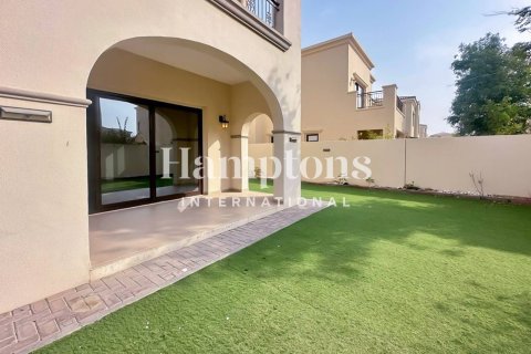Villa en Al Reem, Arabian Ranches, Dubai, 3 dormitorios, 201.60972933 m², № 63748 - foto 16