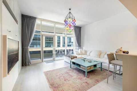 Apartment in Bay Square, Business Bay, Dubai studio, 61 sq.m. № 65100 - photo 5