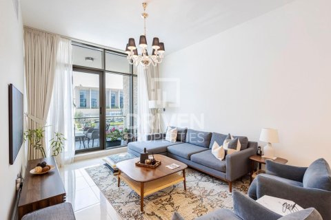 Appartement à Meydan, Dubai, 2 chambres, 143 m², № 65099 - photo 1