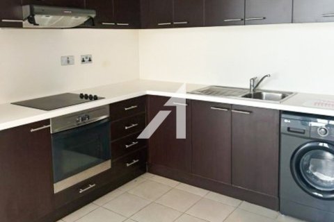 Снять в аренду квартиру в Дубае: студию, 63.4м², № 10913 - фото 7
