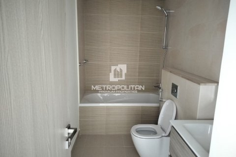 Снять в аренду таунхаус в Park Residences, DAMAC Hills (Akoya by DAMAC), Дубай: 4 спальни, 178м², № 15403 - фото 12