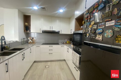 Apartment in The Views, Dubai 2 bedrooms, 152.5 sq.m. № 52201 - photo 3