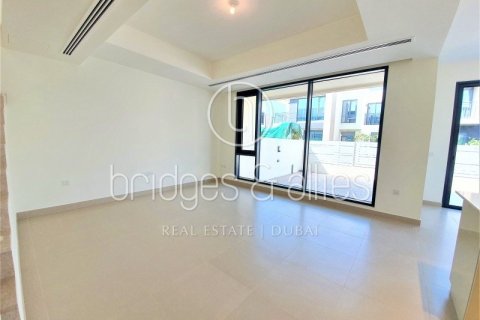 Снять в аренду виллу в Дубай Хилс Эстейт, Дубай: 5 спален, 297.3м², № 47305 - фото 9