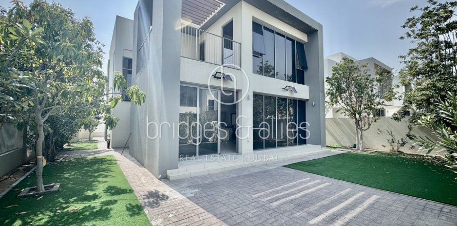 Вилла в Дубай Хилс Эстейт, Дубай, 4 спальни, 304.1м², № 47304