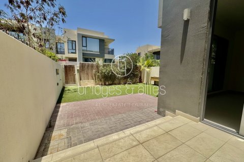 Villa en Dubai Hills Estate, Dubai, 3 dormitorios, 199.2 m², № 47290 - foto 30