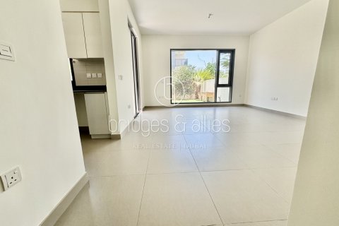 Villa en Dubai Hills Estate, Dubai, 3 dormitorios, 199.2 m², № 47290 - foto 3