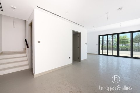 Villa en Dubai, 4 dormitorios, 316.9 m², № 47296 - foto 3