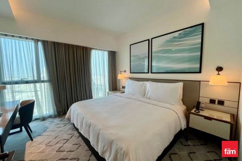 Снять в аренду квартиру в Дубае: 3 спальни, 132.8м², № 70394 - фото 8