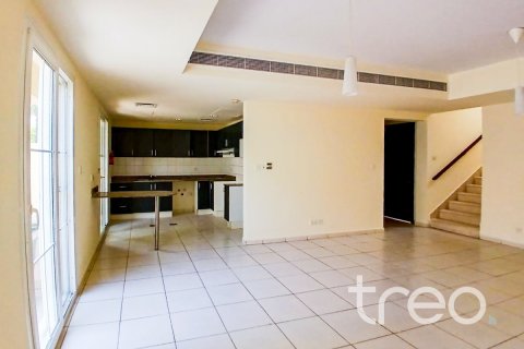 Villa in The Springs, Dubai 3 bedrooms, 228.08 sq.m. № 136228 - photo 7