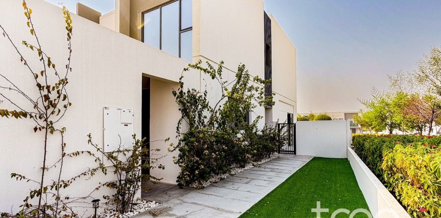Townhouse in Villanova, Dubai Land, Dubai 4 bedrooms, 216.37 sq.m. № 136229
