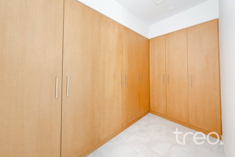 Townhouse in Villanova, Dubai Land, Dubai 4 bedrooms, 216.37 sq.m. № 136229 - photo 12