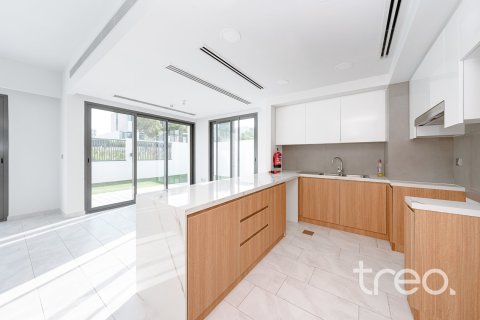 Townhouse in Villanova, Dubai Land, Dubai 4 bedrooms, 216.37 sq.m. № 136229 - photo 4