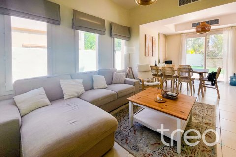 Villa in The Springs, Dubai 3 bedrooms, 208.66 sq.m. № 136237 - photo 13