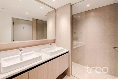 Townhouse in Aura, Tilal Al Ghaf, Dubai 3 bedrooms, 140.66 sq.m. № 136230 - photo 13
