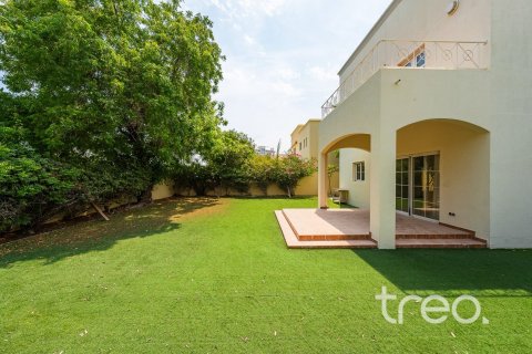 Villa in Meadows 1, Meadows, Dubai 3 bedrooms, 604.89 sq.m. № 136241 - photo 4