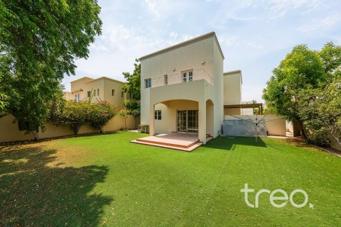 Villa in Meadows 1, Meadows, Dubai 3 bedrooms, 604.89 sq.m. № 136241 - photo 9