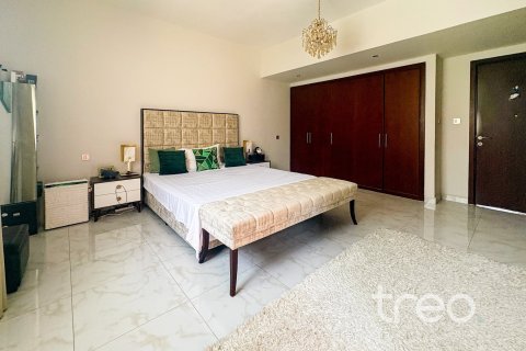 Townhouse in Arabian Ranches, Dubai 3 bedrooms, 258.36 sq.m. № 136236 - photo 19