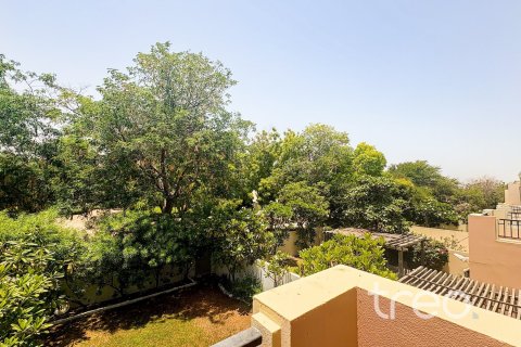 Townhouse in Arabian Ranches, Dubai 3 bedrooms, 258.36 sq.m. № 136236 - photo 17