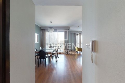 Apartment in The Residences, Downtown Dubai (Downtown Burj Dubai), Dubai 3 bedrooms, 171 sq.m. № 66566 - photo 19