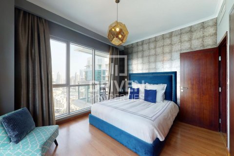 Apartment in The Residences, Downtown Dubai (Downtown Burj Dubai), Dubai 3 bedrooms, 171 sq.m. № 66566 - photo 17