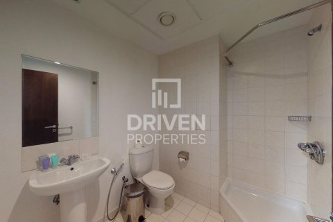 Apartment in The Residences, Downtown Dubai (Downtown Burj Dubai), Dubai 3 bedrooms, 171 sq.m. № 66566 - photo 23