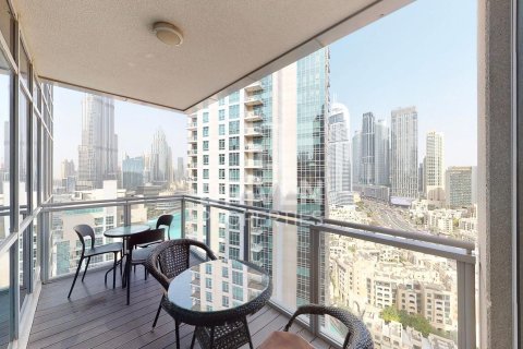 Apartment in The Residences, Downtown Dubai (Downtown Burj Dubai), Dubai 3 bedrooms, 171 sq.m. № 66566 - photo 28