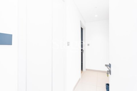 Apartment in EMAAR Beachfront, Dubai Harbour, Dubai 3 bedrooms, 195 sq.m. № 63011 - photo 18