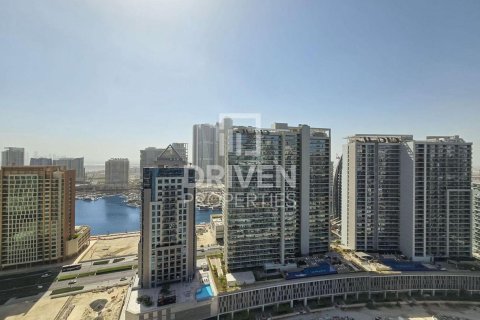 Apartamento en Business Bay, Dubai, 3 dormitorios, 216.74 m², № 128958 - foto 15