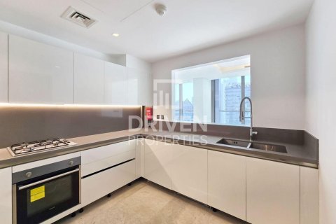 Apartamento en Business Bay, Dubai, 3 dormitorios, 216.74 m², № 128958 - foto 5