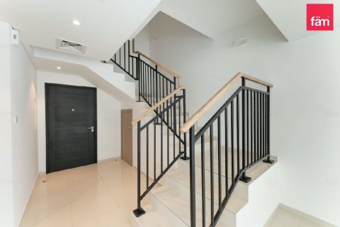 Adosado en Dubai, 4 dormitorios, 112.2 m², № 141902 - foto 3