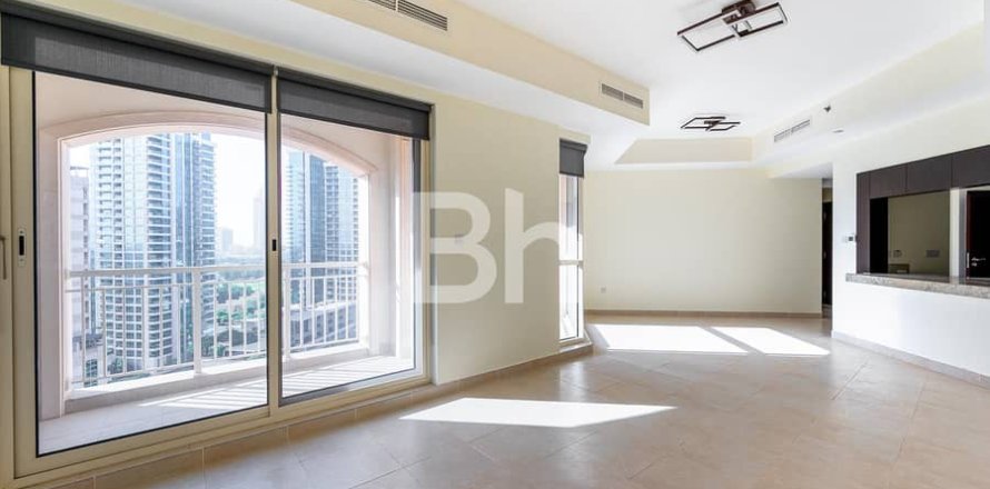 Apartment in The Views, Dubai 2 bedrooms, 120 sq.m. № 56833