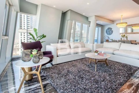 Penthouse in Dubai Marina, Dubai 4 bedrooms, 344 sq.m. № 56816 - photo 1