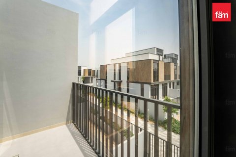 Adosado en Dubai, 3 dormitorios, 187.9 m², № 50567 - foto 2