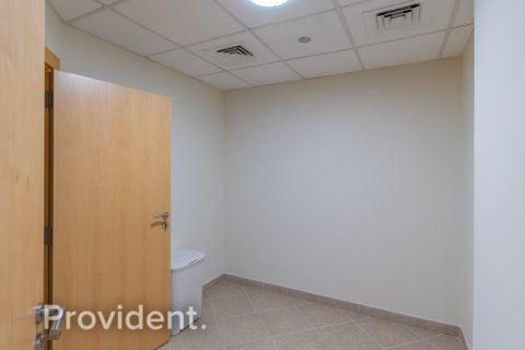 Снять в аренду квартиру в Пальме Джумейре, Дубай: 1 спальня, 116.3м², № 2755 - фото 17