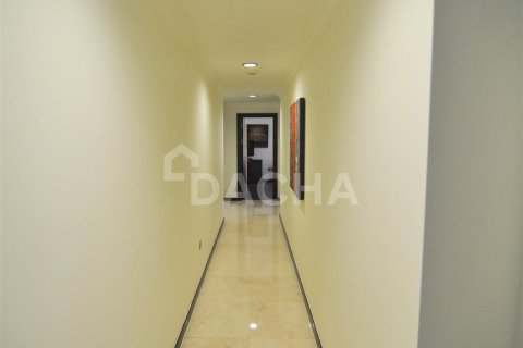 Apartamento en Jumeirah Beach Residence, Dubai, 3 dormitorios, 246.5 m², № 6638 - foto 6